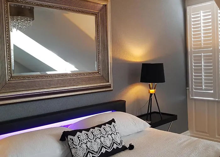 Park Dene Only Guest house 4*