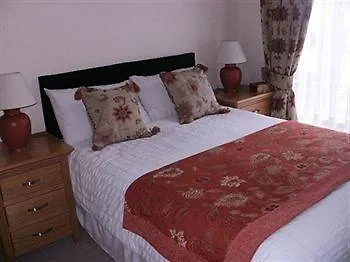 Park Dene Only Bed and breakfast 4*